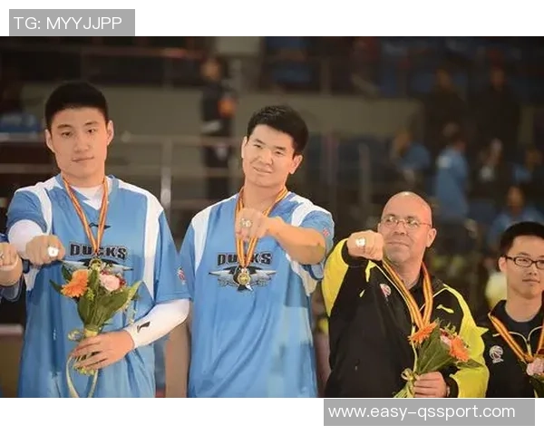 媒体人报道北京队携手同仁医院与积水潭医院全力冲击冠军目标